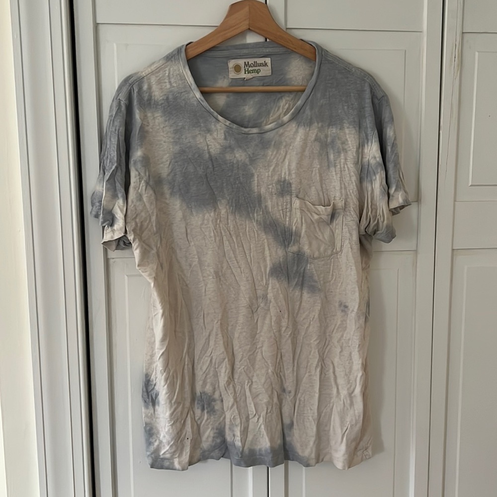 Mollusk tee shirt L